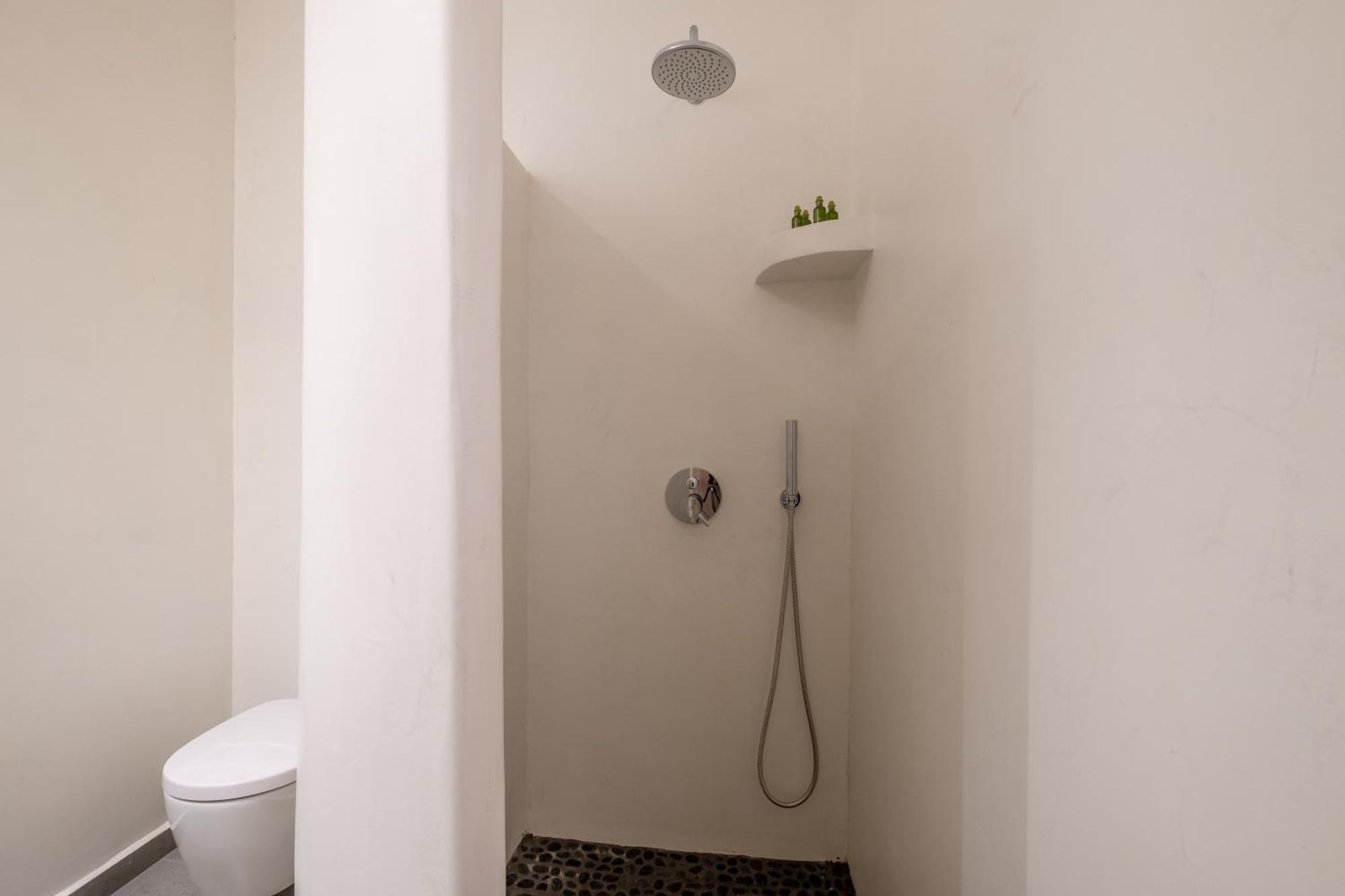 Sand Gem - Beach Apartments Perivolos  Bagian luar foto
