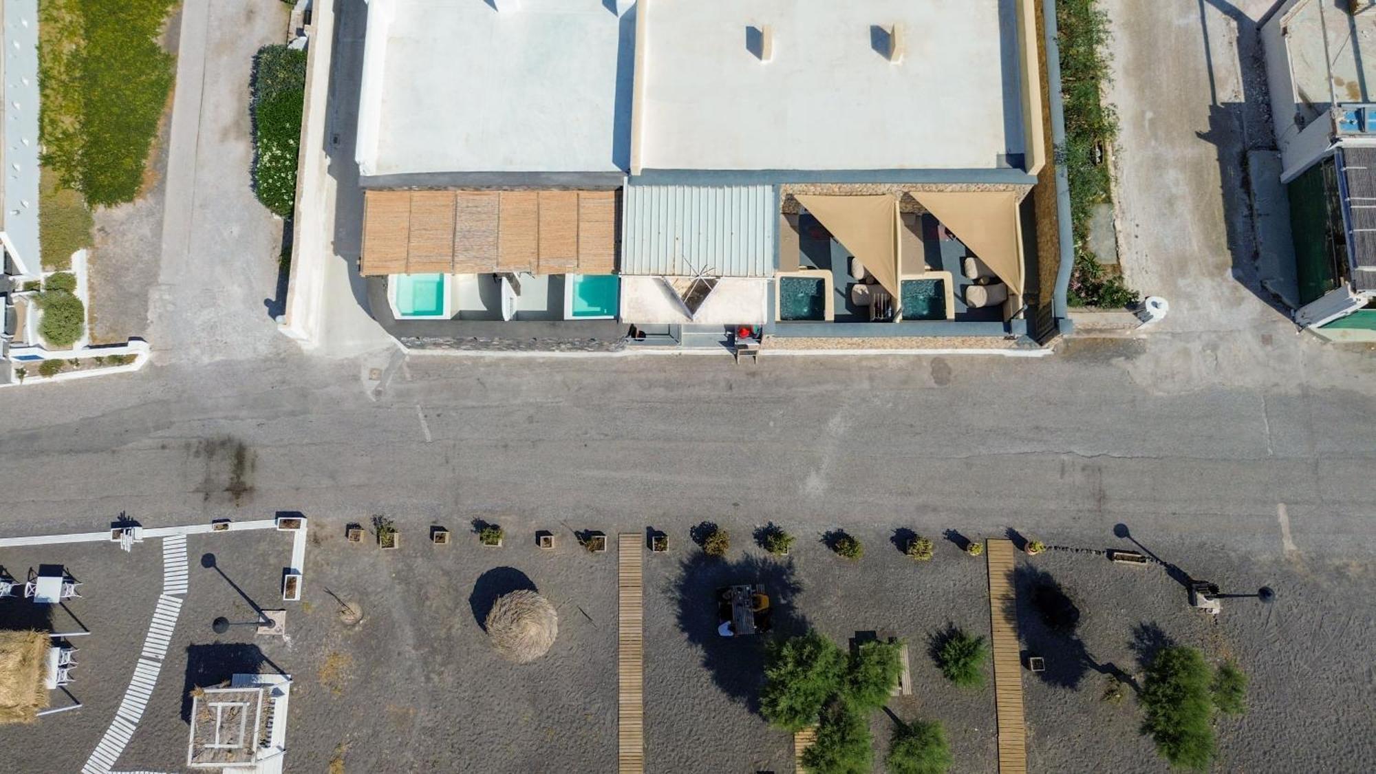 Sand Gem - Beach Apartments Perivolos  Bagian luar foto