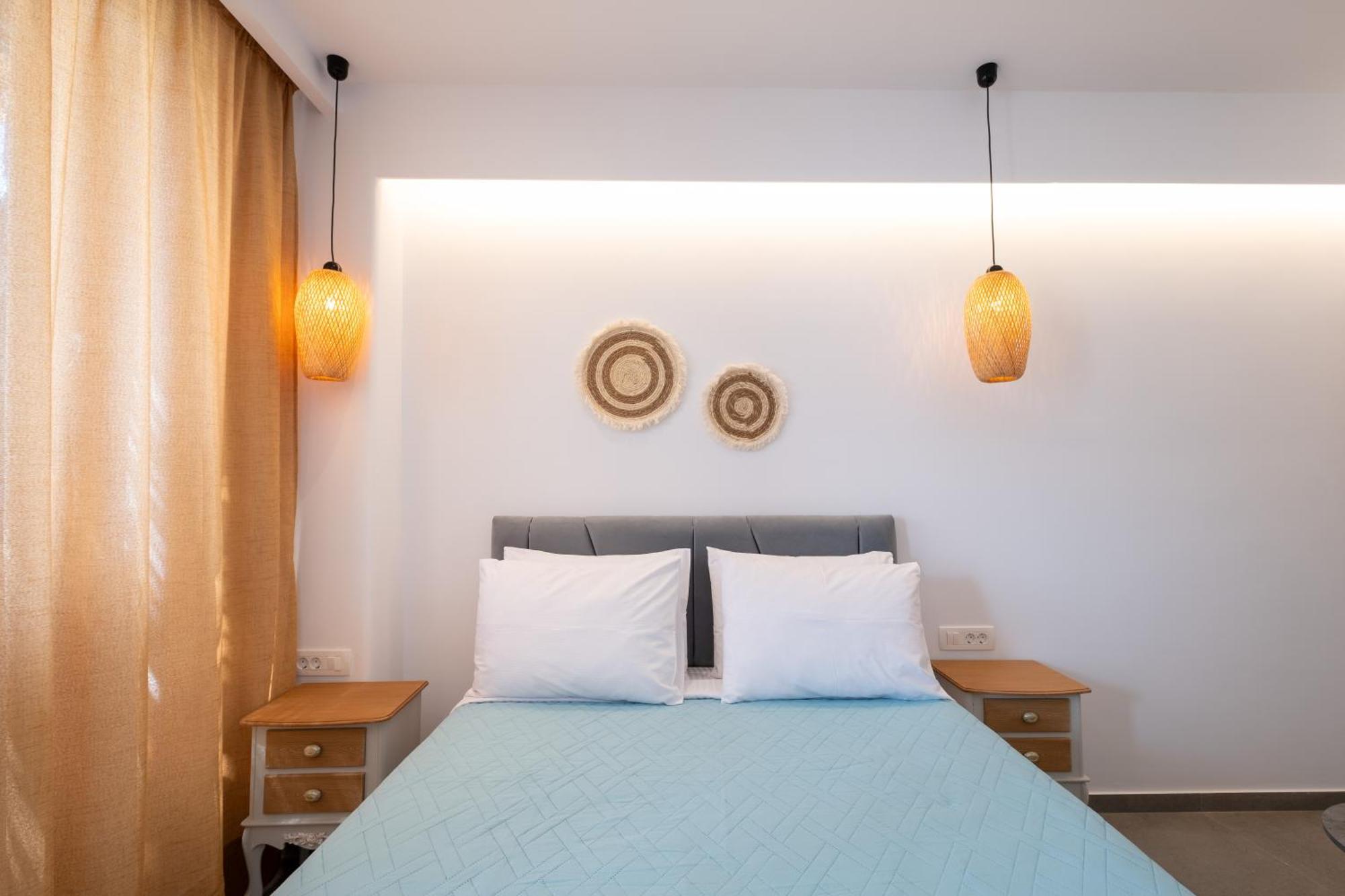 Sand Gem - Beach Apartments Perivolos  Bagian luar foto